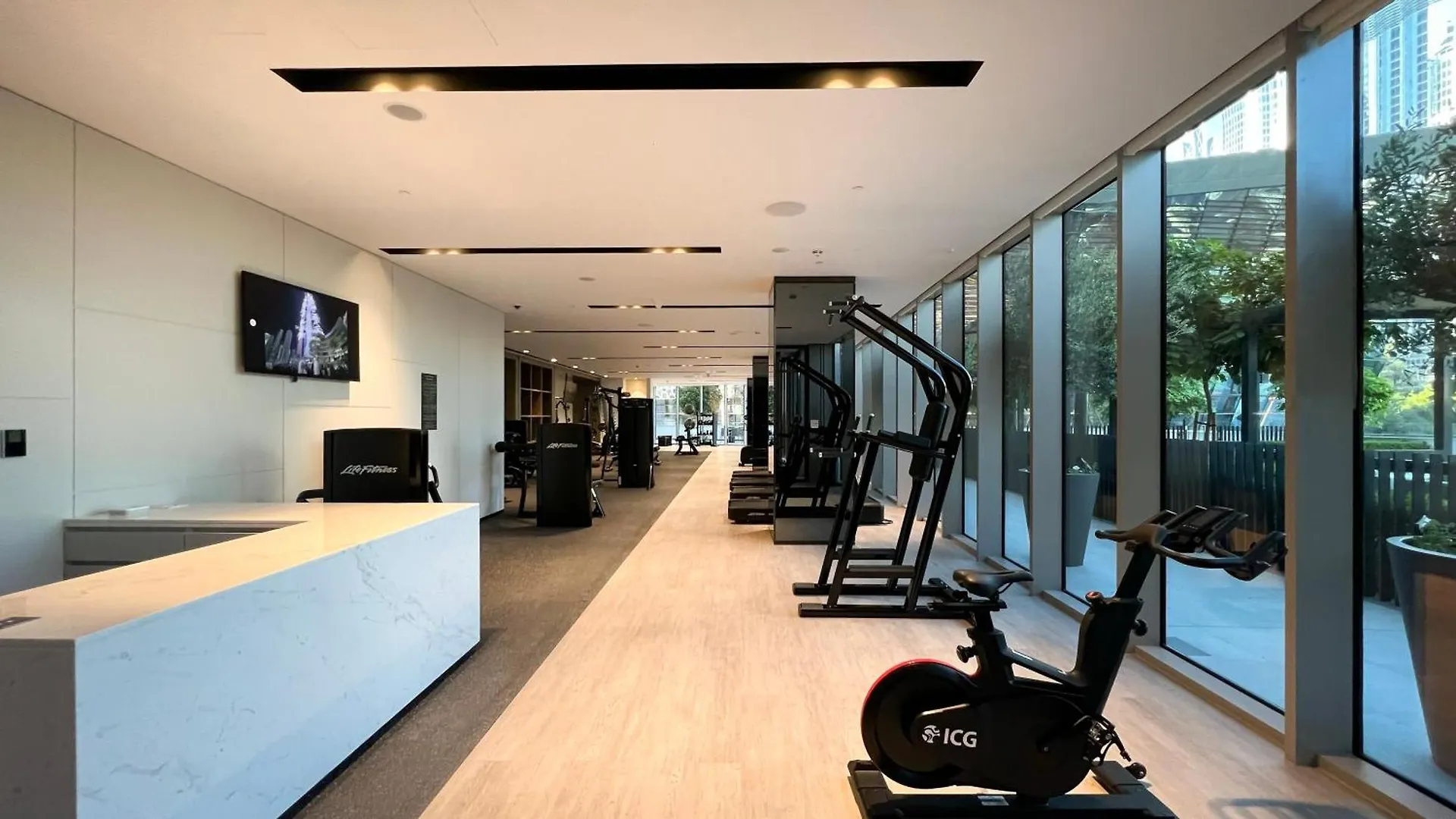 Grande Apartment 1 Bedroom With Amazing Pool, Gym And Location Dubai
