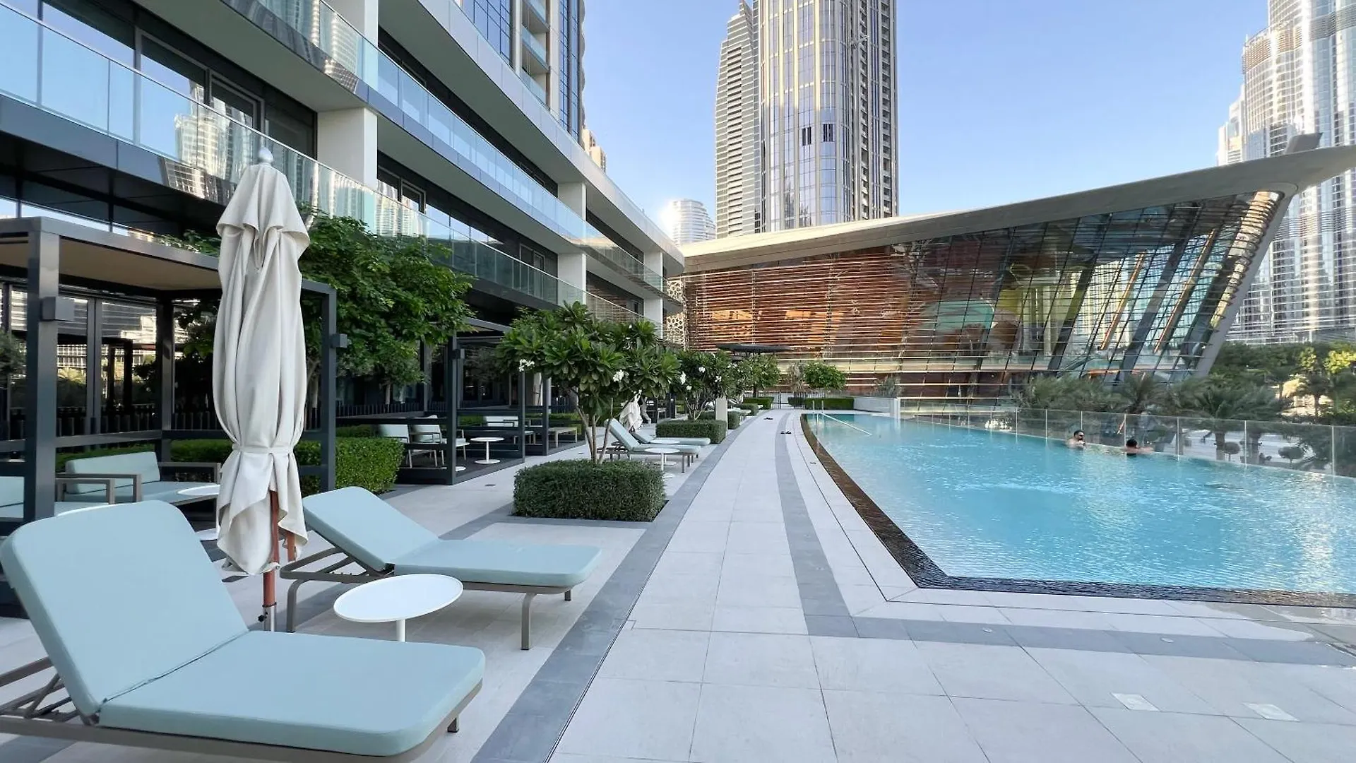 Grande Apartment 1 Bedroom With Amazing Pool, Gym And Location Dubai
